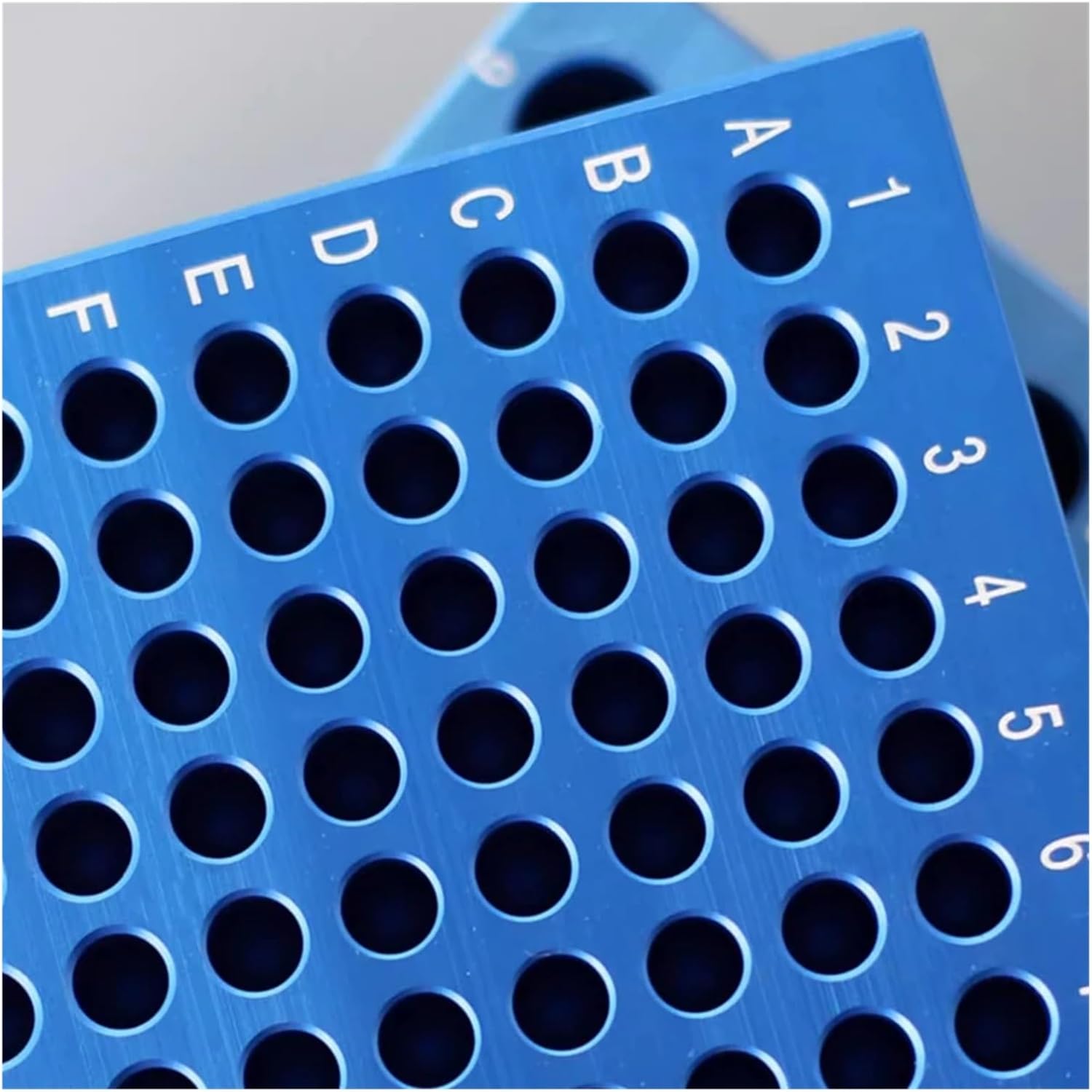 タッパーウェア マルチオーガナイザー キャスター付きパレット